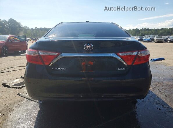 4T1BF1FK0GU583397 2016 TOYOTA CAMRY Black Widok z tyłu