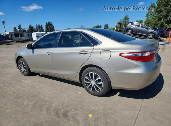 4T1BF1FK0HU406401 2017 TOYOTA CAMRY Gold Trasero izquierdo