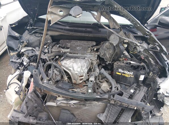 4T1BF1FK0HU704589 2017 TOYOTA CAMRY Черный Вид сзади