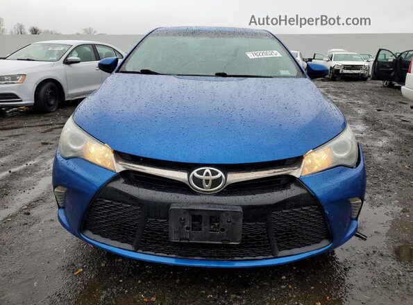 4T1BF1FK1GU560050 2016 TOYOTA CAMRY Blue Widok z przodu