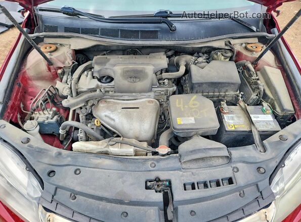 4T1BF1FK1GU566043 2016 TOYOTA CAMRY Red Вид задньої частини салону