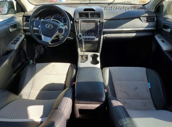 4T1BF1FK2EU756673 2014 TOYOTA CAMRY Silver Առջևի վահանակի տեսք
