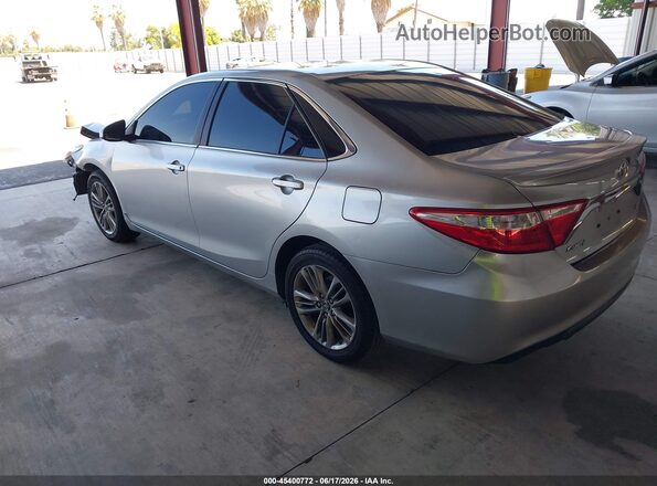 4T1BF1FK2GU231180 2016 TOYOTA CAMRY Silver 