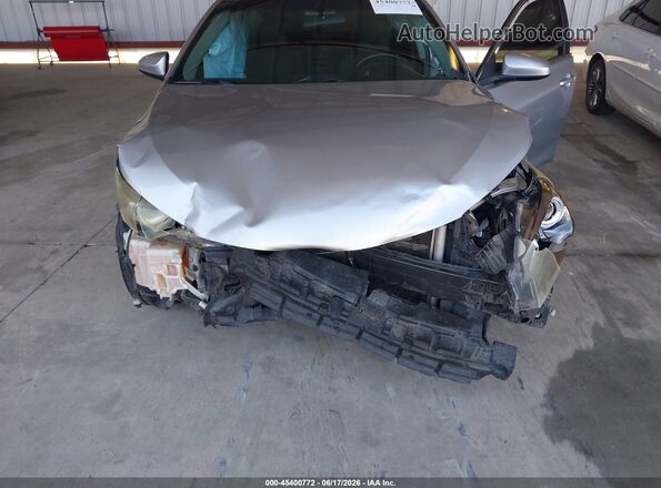 4T1BF1FK2GU231180 2016 TOYOTA CAMRY Silver 