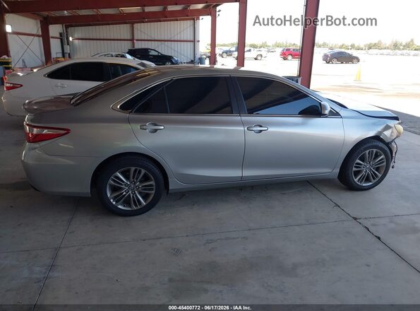 4T1BF1FK2GU231180 2016 TOYOTA CAMRY Silver 