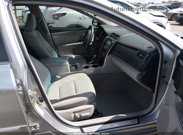 4T1BF1FK2GU552278 2016 TOYOTA CAMRY Silver Սալոնի դիմացի տեսք