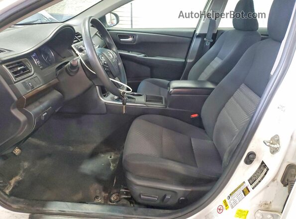 4T1BF1FK2GU563555 2016 TOYOTA CAMRY White წინა სალონის ხედი