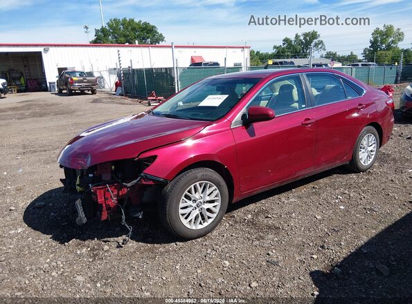 4T1BF1FK2GU598161 2016 TOYOTA CAMRY Red Przód lewy