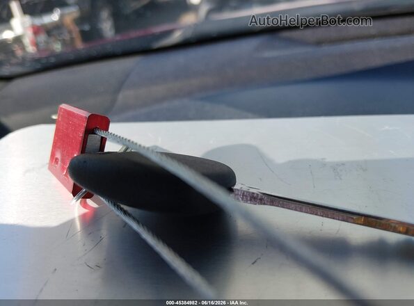 4T1BF1FK2GU598161 2016 TOYOTA CAMRY Red Widok deski rozdzielczej