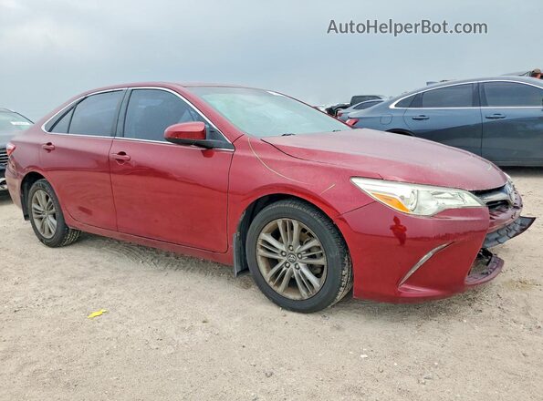 4T1BF1FK2GU613662 2016 TOYOTA CAMRY Maroon Delantero derecho