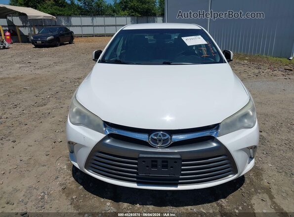 4T1BF1FK2HU404844 2017 TOYOTA CAMRY White 