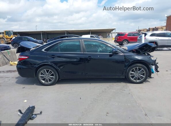 4T1BF1FK2HU438914 2017 TOYOTA CAMRY Black უკანა სალონის ხედი