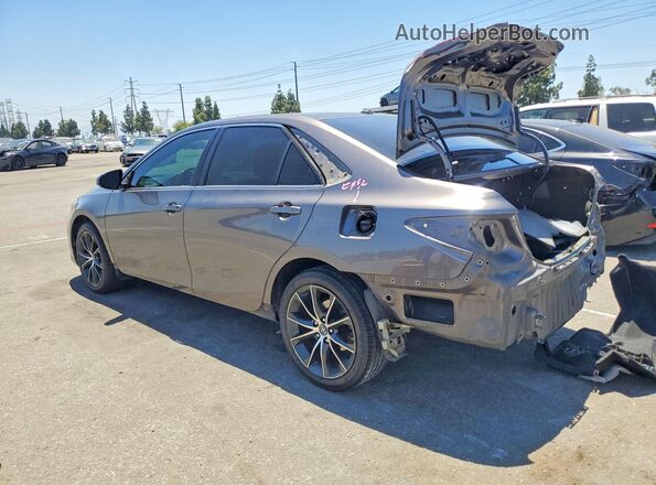 4T1BF1FK2HU797499 2017 TOYOTA CAMRY Серый Задняя левая четверть