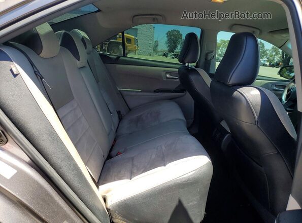4T1BF1FK2HU797499 2017 TOYOTA CAMRY Серый Вид задних сидений