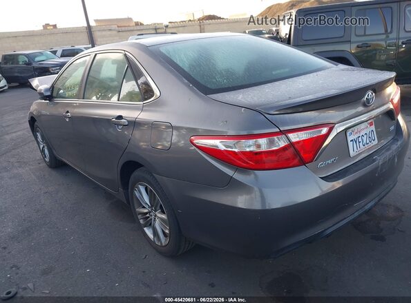 4T1BF1FK2HU801082 2017 TOYOTA CAMRY Gray Rear left