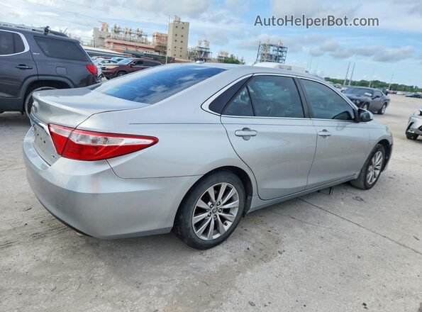 4T1BF1FK3GU140791 2016 TOYOTA CAMRY Silver Задня права чверть