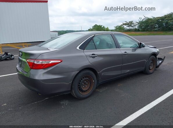 4T1BF1FK3GU203579 2016 TOYOTA CAMRY Gray უკანა მარჯვენა