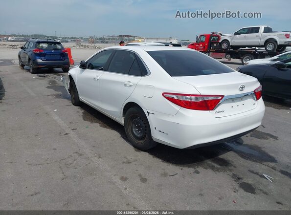 4T1BF1FK3GU219863 2016 TOYOTA CAMRY White Rear left