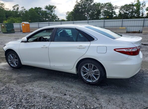 4T1BF1FK3GU230863 2016 TOYOTA CAMRY White Rear left