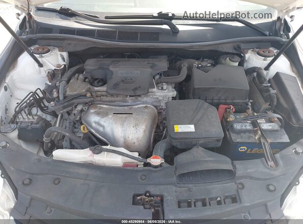 4T1BF1FK3GU596192 2016 TOYOTA CAMRY Белый Вид сзади