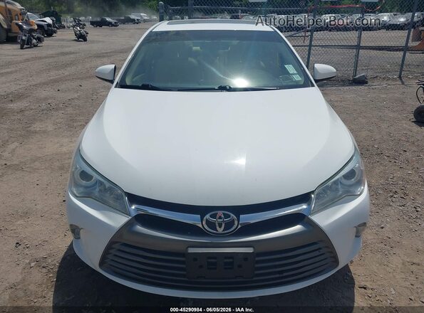 4T1BF1FK3GU596192 2016 TOYOTA CAMRY Белый Вид щитка приборов