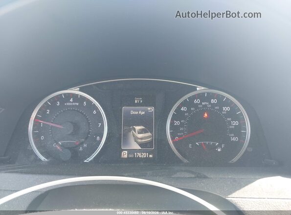 4T1BF1FK3HU347019 2017 TOYOTA CAMRY Белый Вид задних сидений