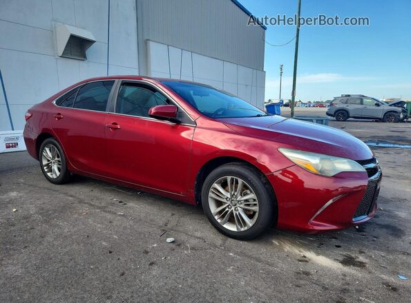 4T1BF1FK3HU641875 2017 TOYOTA CAMRY Бордовый Передняя правая четверть