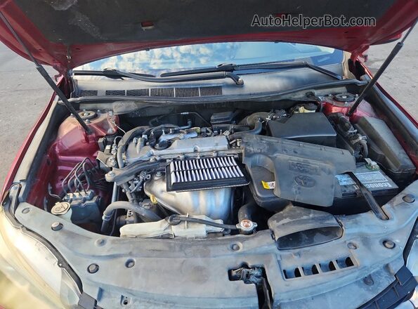 4T1BF1FK3HU641875 2017 TOYOTA CAMRY Бордовый Вид задней части салона