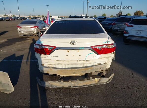 4T1BF1FK4GU234064 2016 TOYOTA CAMRY White 