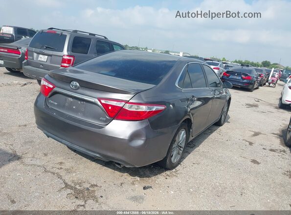 4T1BF1FK4GU552492 2016 TOYOTA CAMRY Gray Tył prawy