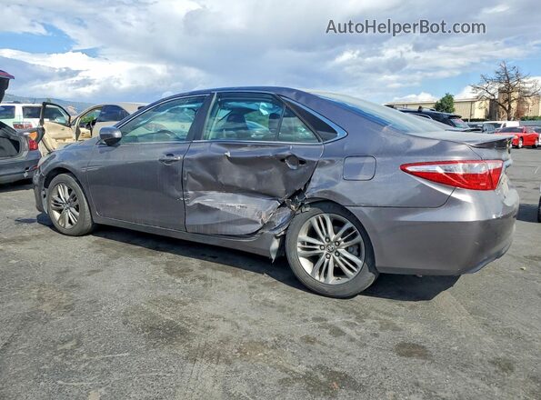 4T1BF1FK4HU306950 2017 TOYOTA CAMRY Серый 