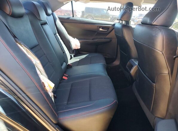 4T1BF1FK4HU325899 2017 TOYOTA CAMRY Синий Вид задних сидений