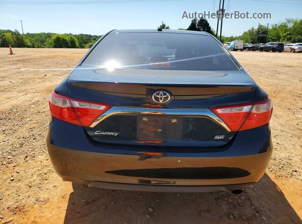 4T1BF1FK4HU325899 2017 TOYOTA CAMRY Синий Вид сзади