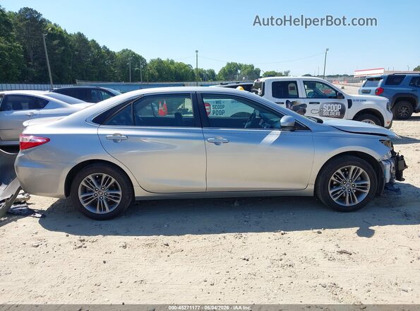 4T1BF1FK4HU351290 2017 TOYOTA CAMRY Серебряный Панорамный вид салона 360°