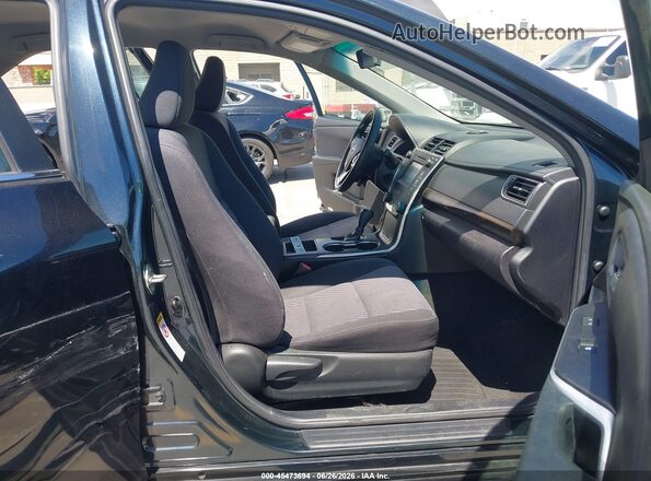 4T1BF1FK4HU355663 2017 TOYOTA CAMRY Black Front interior view