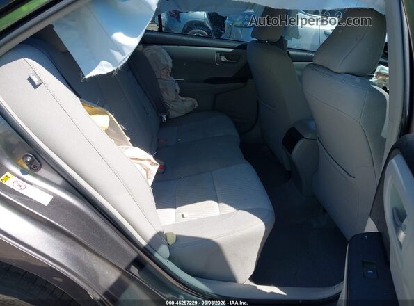 4T1BF1FK4HU448375 2017 TOYOTA CAMRY Gray VIN sticker view