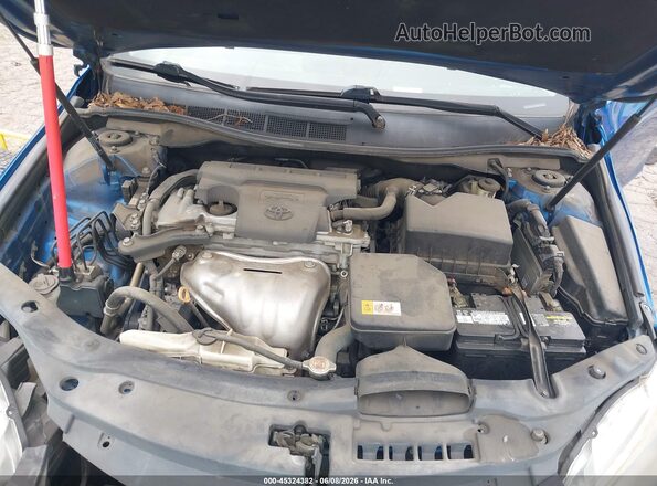 4T1BF1FK4HU698117 2017 TOYOTA CAMRY Blue Հետևի տեսք