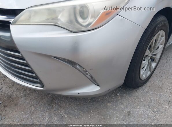 4T1BF1FK5GU141375 2016 TOYOTA CAMRY Silver 