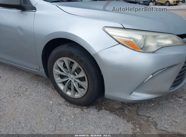 4T1BF1FK5GU141375 2016 TOYOTA CAMRY Silver 