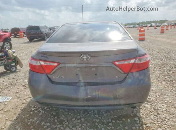 4T1BF1FK5GU211411 2016 TOYOTA CAMRY Gray Rear view