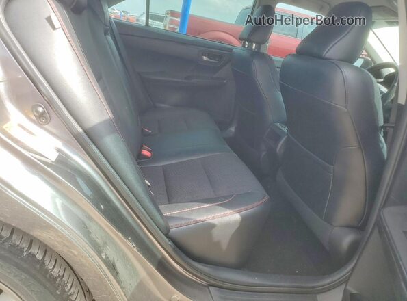 4T1BF1FK5GU211411 2016 TOYOTA CAMRY Gray Rear seats view
