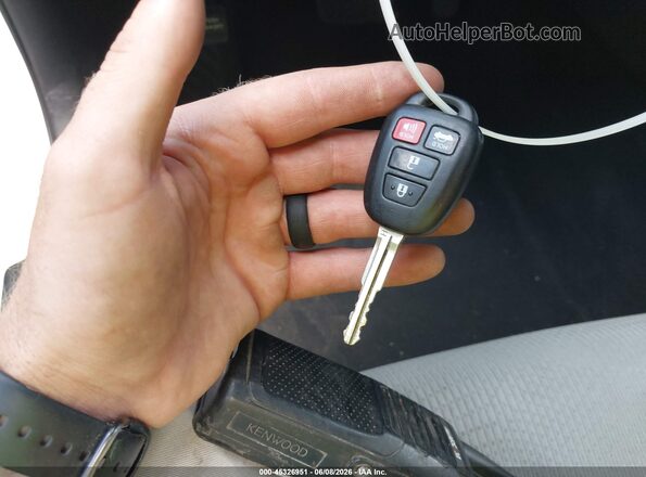 4T1BF1FK5GU554459 2016 TOYOTA CAMRY White Вид панелі приладів