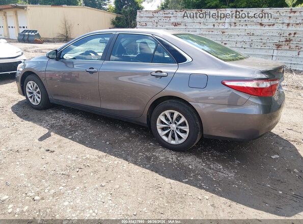 4T1BF1FK5HU326642 2017 TOYOTA CAMRY Gray Հետևի ձախ