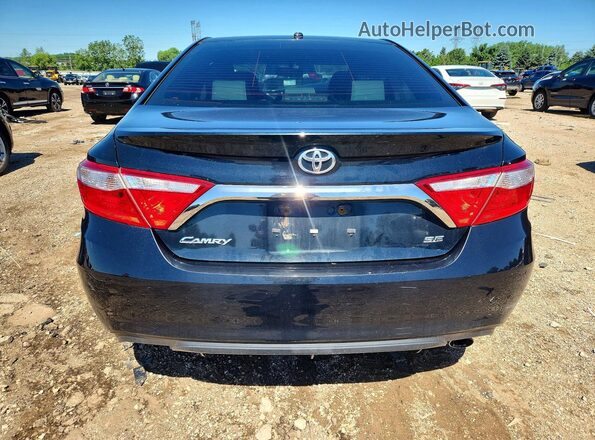 4T1BF1FK5HU360807 2017 TOYOTA CAMRY Blue Rear view