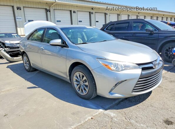 4T1BF1FK5HU436235 2017 TOYOTA CAMRY Silver 
