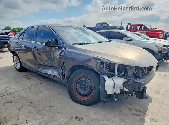 4T1BF1FK5HU619957 2017 TOYOTA CAMRY Серый 