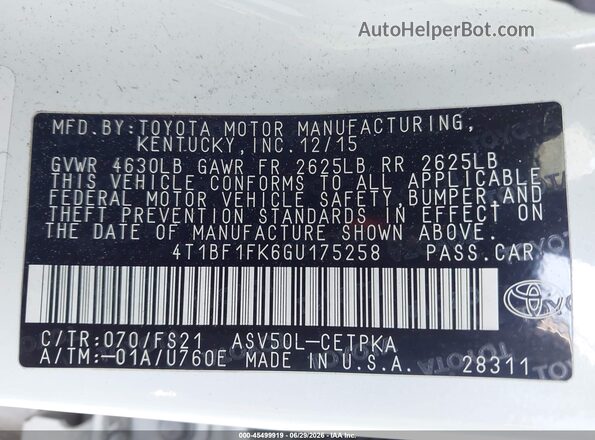 4T1BF1FK6GU175258 2016 TOYOTA CAMRY White ძრავის განყოფილების ხედი