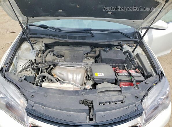 4T1BF1FK6HU413367 2017 TOYOTA CAMRY White 