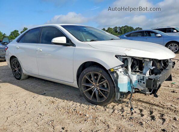 4T1BF1FK6HU654023 2017 TOYOTA CAMRY White Передня права чверть