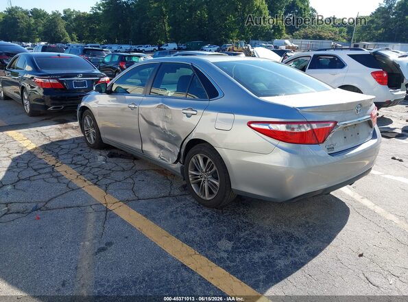 4T1BF1FK7GU174023 2016 TOYOTA CAMRY Серебряный Задняя левая четверть